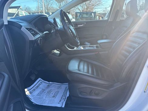 Used 2024 Ford Edge SEL image 21