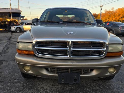 Used 2002 Dodge Durango SLT image 4