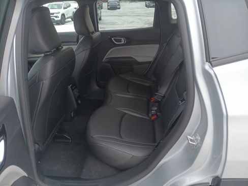 New 2026 Jeep Compass Limited image 23