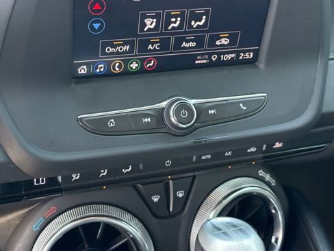 Used 2021 Chevrolet Camaro LT RWD image 21
