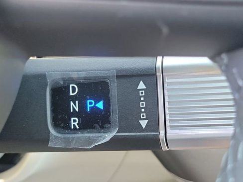 New 2026 Hyundai Kona SEL Premium FWD image 10