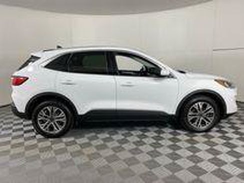Used 2022 Ford Escape SEL AWD/4WD image 4