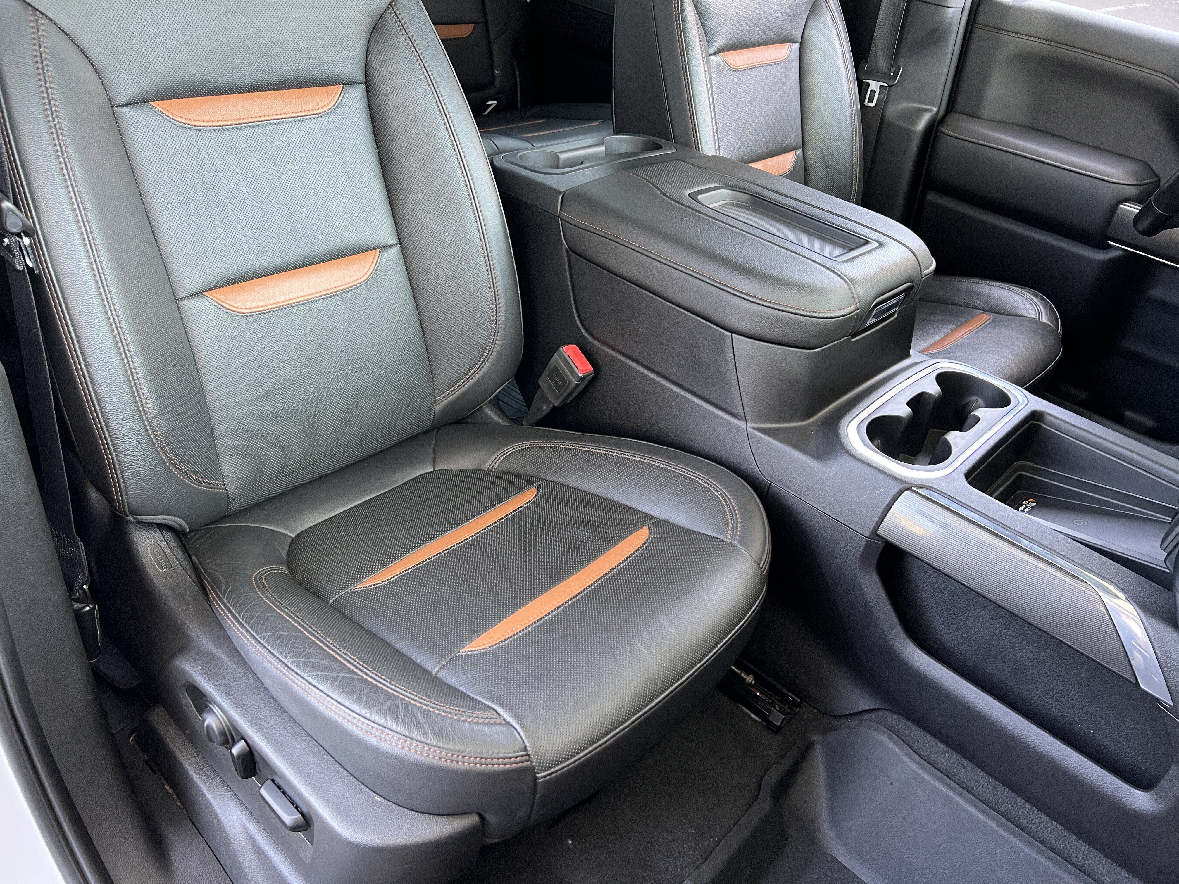 Used 2019 GMC Sierra 1500 AT4 w/ AT4 Premium Package AWD/4WD image 24