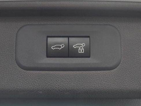 Used 2025 Toyota Grand Highlander AWD image 30