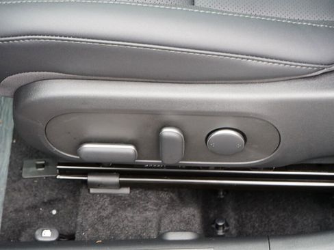New 2026 Hyundai Kona SEL Premium FWD image 28