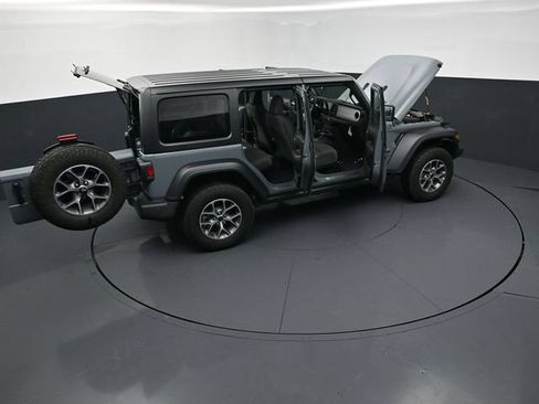 Used 2025 Jeep Wrangler Unlimited Sport AWD/4WD image 30