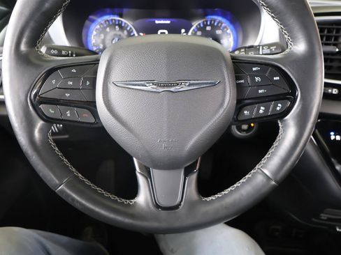 Used 2019 Chrysler Pacifica Touring-L Plus w/ Advanced Safetytec Group FWD image 59