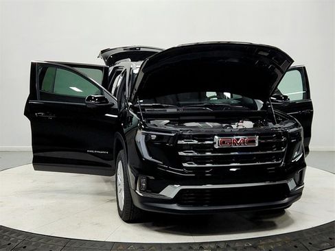 New 2026 GMC Acadia Elevation w/ Elevation Premium Package image 10