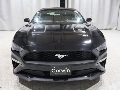 Used 2020 Ford Mustang Premium image 6