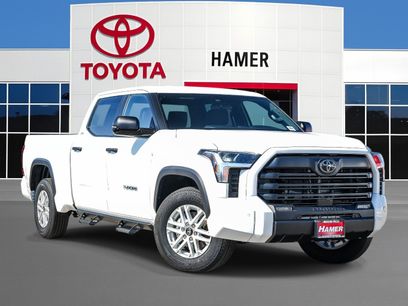 New 2026 Toyota Tundra SR5 w/ SR5 Convenience Package