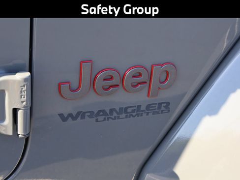 Used 2020 Jeep Wrangler Unlimited Rubicon AWD/4WD image 9