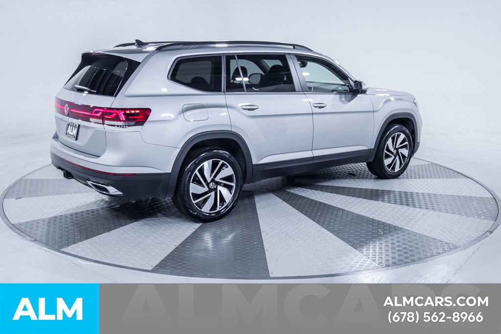 Used 2025 Volkswagen Atlas SE FWD image 10