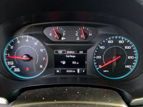 Used 2022 Chevrolet Malibu LT FWD image 12