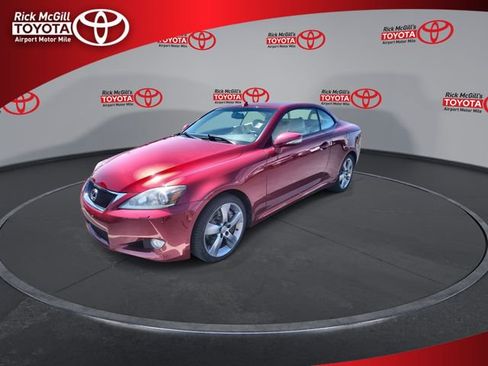Used 2011 Lexus IS 350C RWD image 3