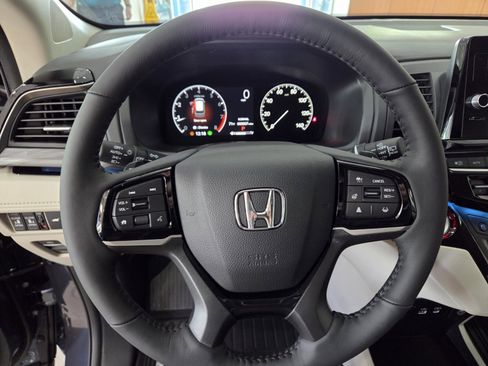 New 2026 Honda Odyssey Elite image 11