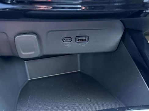 New 2026 Chevrolet Trax LT w/ Driver Confidence Package FWD image 26