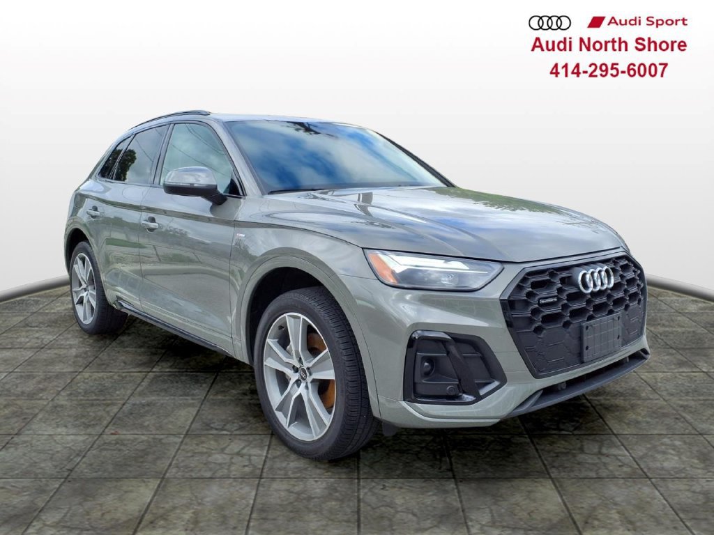 Used 2025 Audi Q5 2.0T Premium w/ Convenience Plus Package AWD/4WD image 1