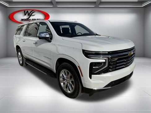New 2026 Chevrolet Suburban Premier RWD image 3