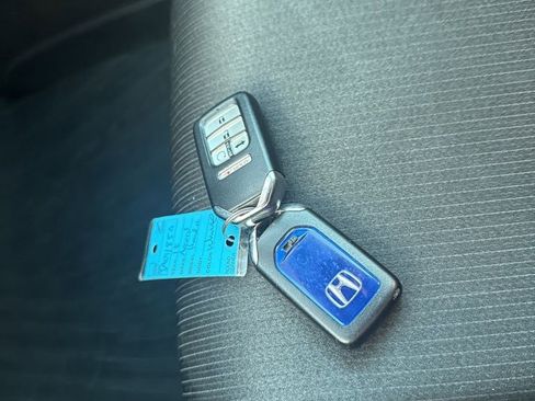 Used 2018 Honda Accord Hybrid image 18