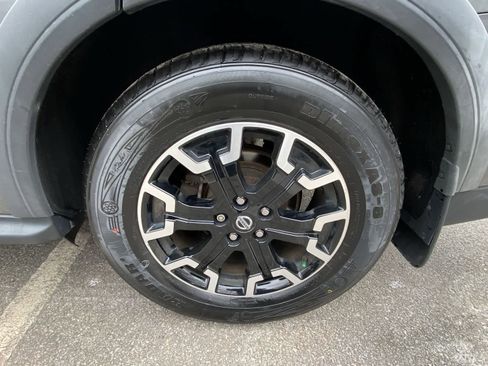 Used 2020 Nissan Pathfinder SV w/ Rock Creek Edition image 12