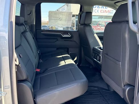 New 2026 GMC Sierra 3500 SLT w/ SLT Convenience Package image 13