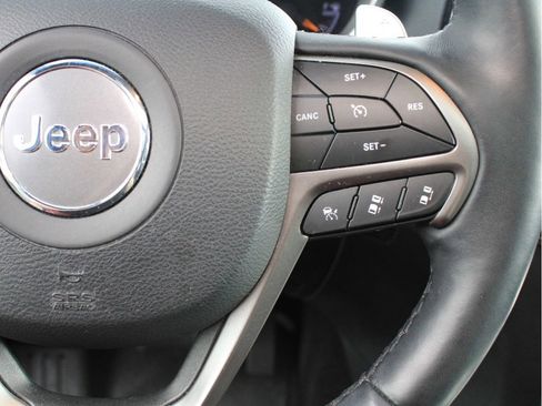 Used 2019 Jeep Grand Cherokee Limited X AWD/4WD image 17