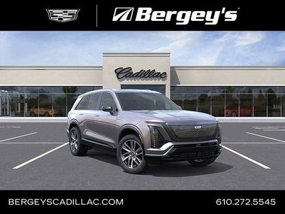 New 2026 Cadillac Vistiq Luxury w/ LPO, Floor Liner Package