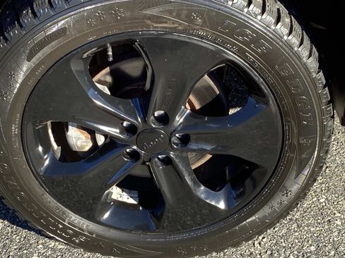 Used 2018 Jeep Compass Latitude image 21