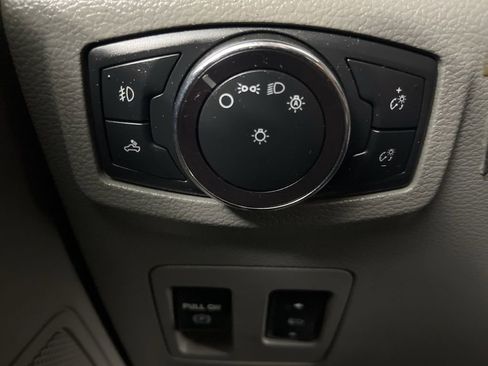 Used 2019 Ford F150 XLT w/ Equipment Group 302A Luxury AWD/4WD image 57