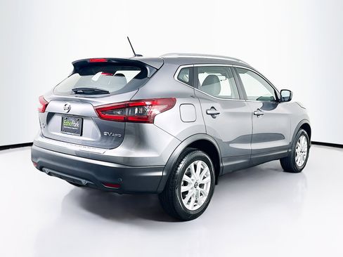 Used 2022 Nissan Rogue Sport SV image 9