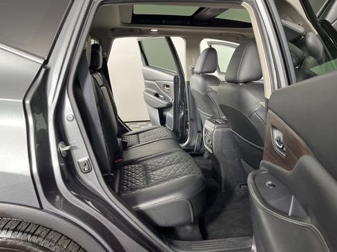 Used 2019 Nissan Murano Platinum w/ Cargo Package image 50