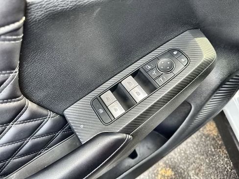 Used 2023 Mitsubishi Outlander SEL image 22