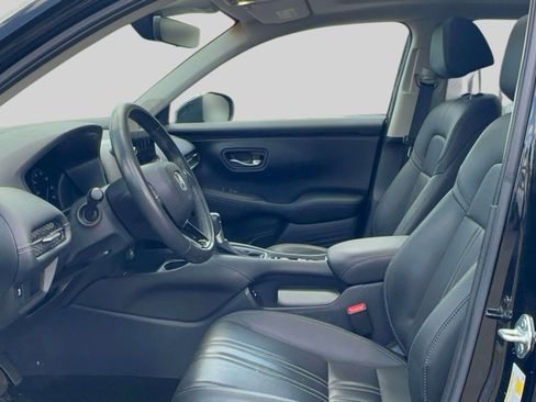 Certified 2024 Honda HR-V EX-L image 13