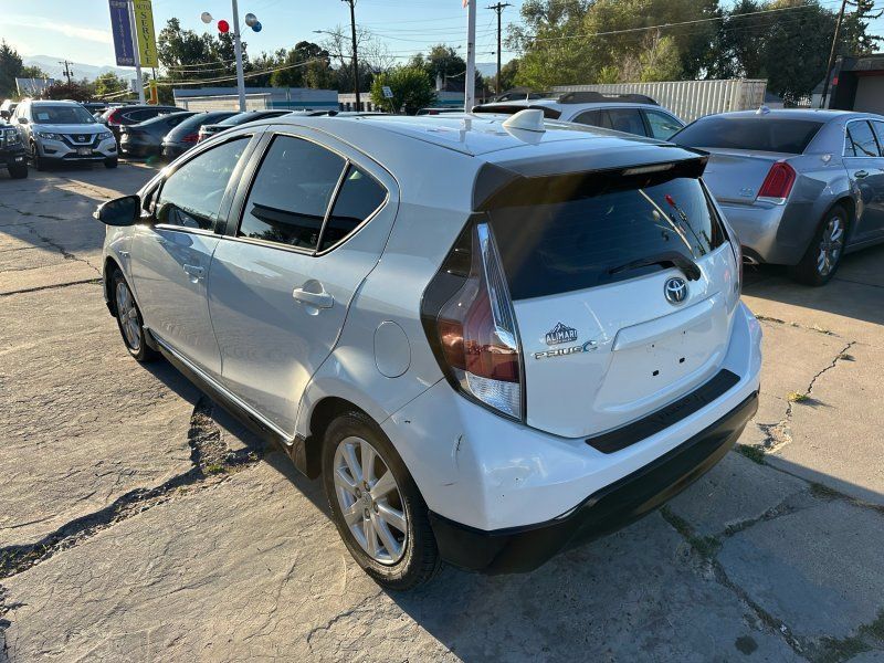 Used 2017 Toyota Prius C Two FWD image 5
