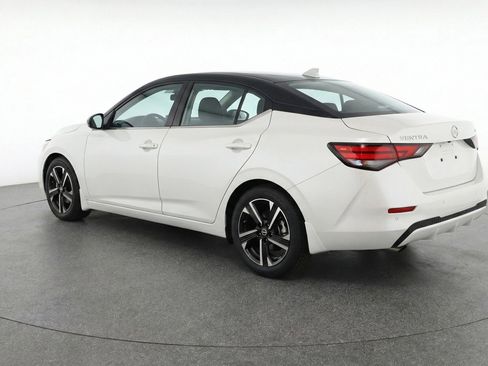 Used 2025 Nissan Sentra SV FWD image 6