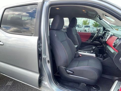 Used 2023 Toyota Tacoma SR5 w/ Technology Package AWD/4WD image 46