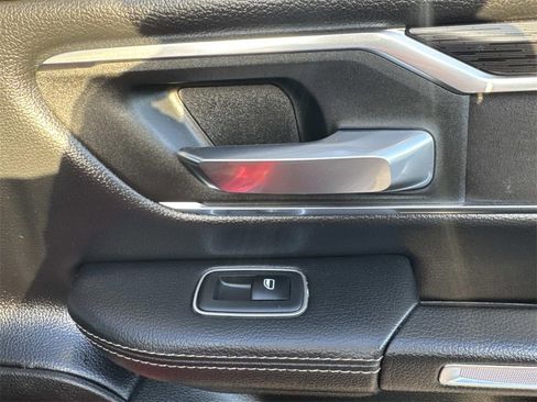 Used 2024 RAM 1500 Laramie image 22