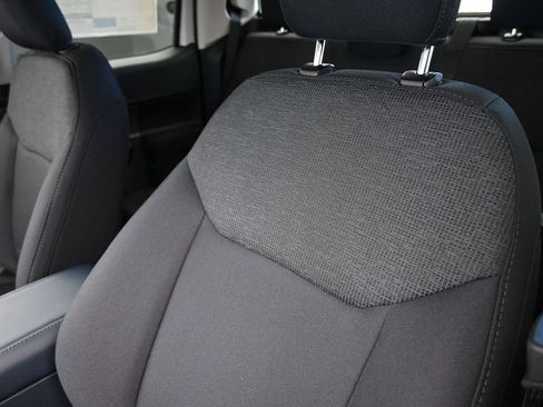 New 2026 Ford Maverick XL image 18