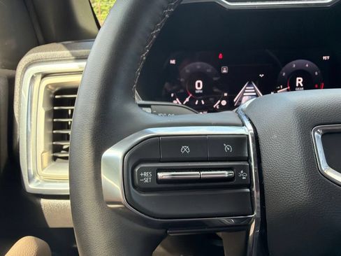 Certified 2025 GMC Canyon Denali AWD/4WD image 26