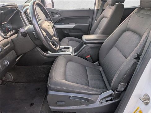Used 2018 Chevrolet Colorado LT image 14