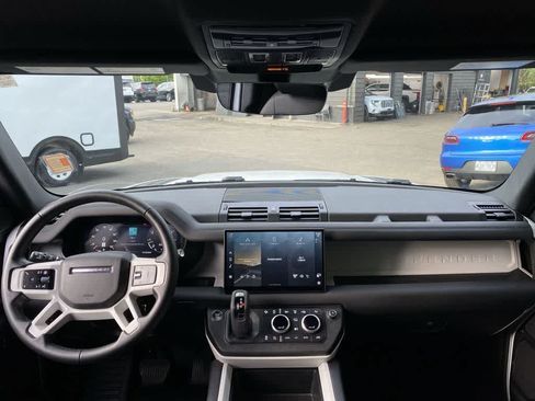 Used 2025 Land Rover Defender 110 S AWD/4WD image 12