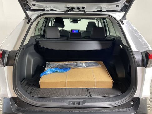 New 2025 Toyota RAV4 XLE image 19