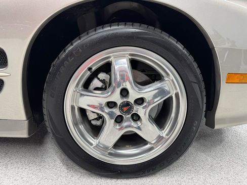 Used 2001 Pontiac Firebird Trans Am w/ SLP Firehawk Pkg RWD image 34