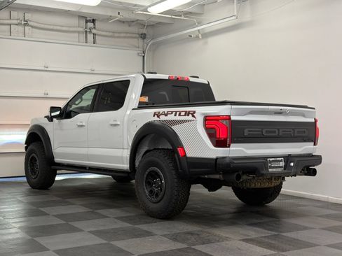 Used 2025 Ford F150 Raptor AWD/4WD image 7