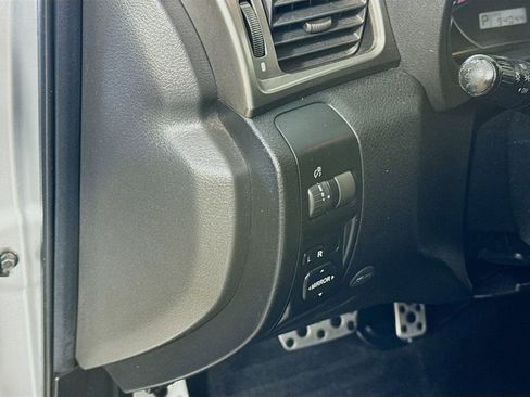 Used 2009 Subaru Forester 2.5XT Limited w/ Popular Equipment Group 4B image 10