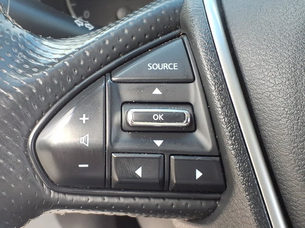 Used 2019 Nissan Maxima 3.5 SL w/ Floor Mat Group FWD image 22