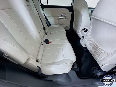 Certified 2025 Mercedes-Benz GLB 250 image 27