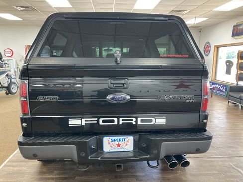 Used 2014 Ford F150 Raptor w/ Equipment Group 801A Luxury AWD/4WD image 8