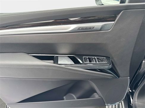 New 2026 Cadillac Escalade ESV Luxury w/ Touring Package image 19