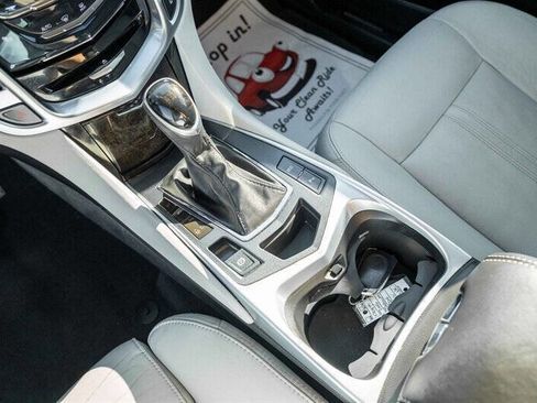 Used 2016 Cadillac SRX Luxury image 14